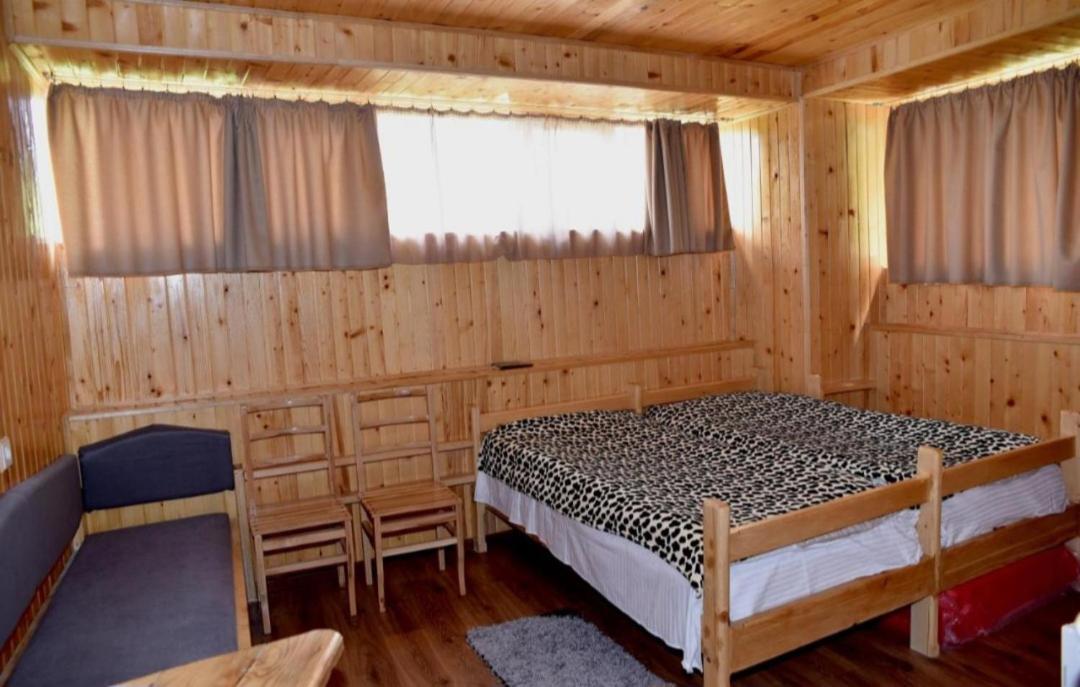 Bed and Breakfast Nikala Telavi Habitación foto