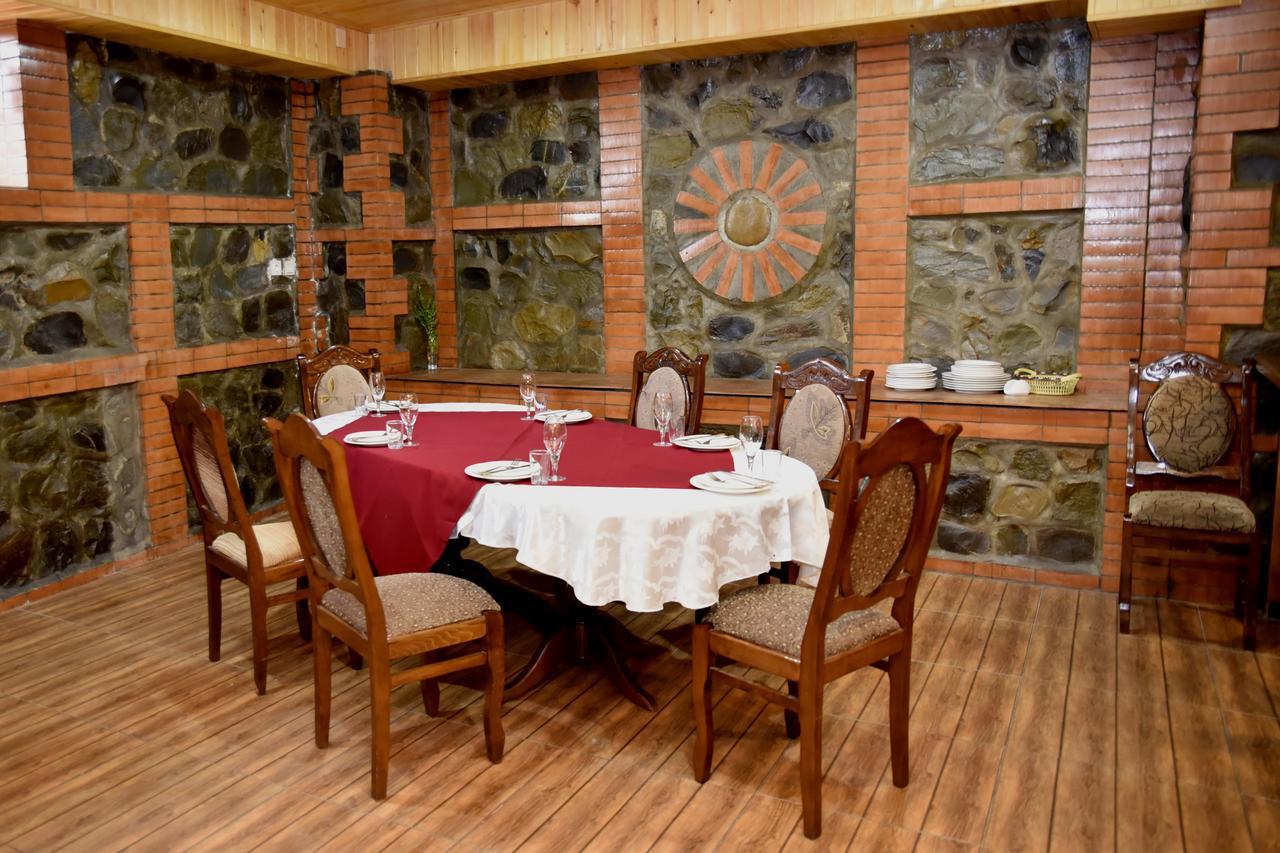 Bed and Breakfast Nikala Telavi Exterior foto