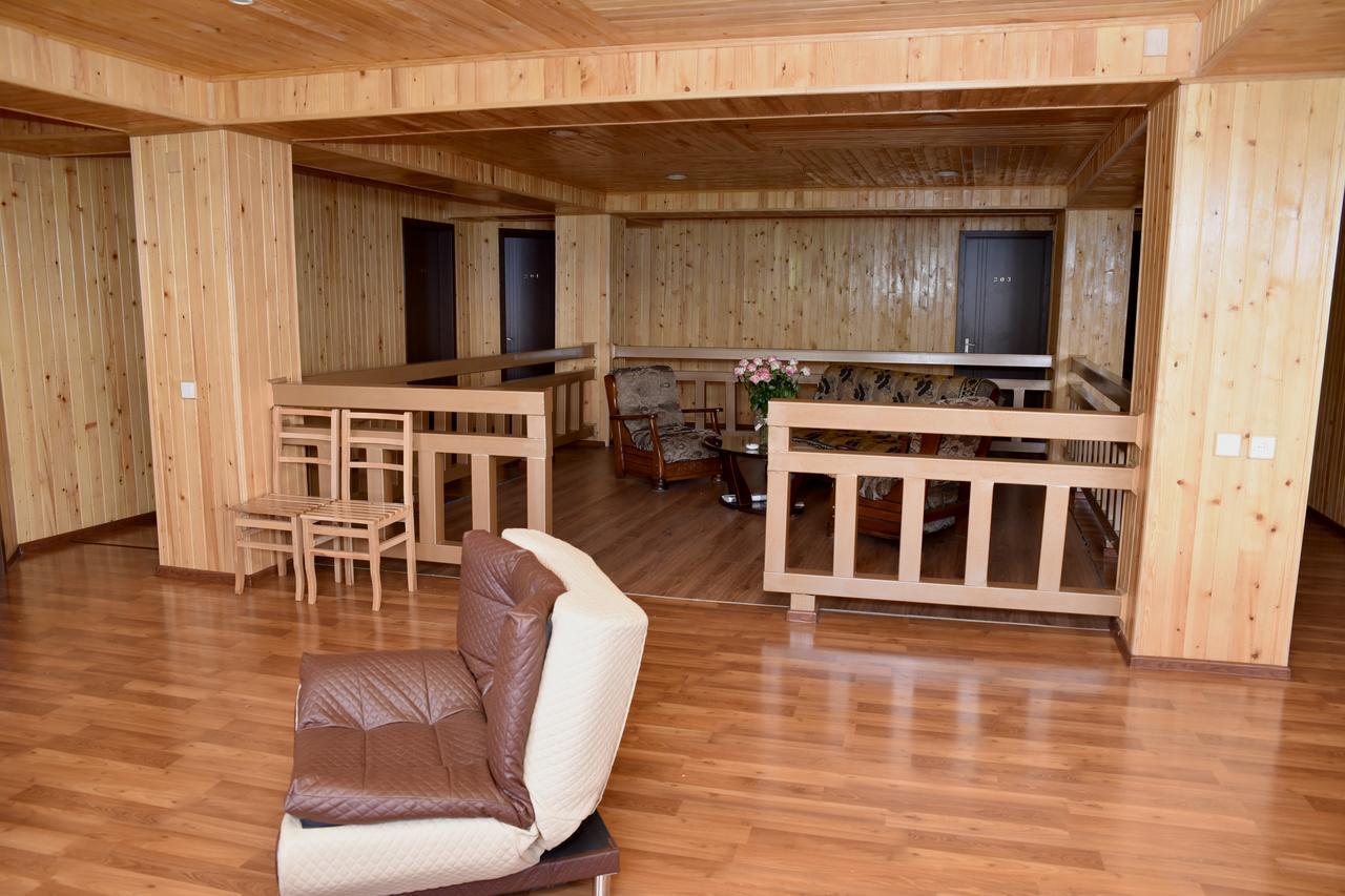 Bed and Breakfast Nikala Telavi Exterior foto