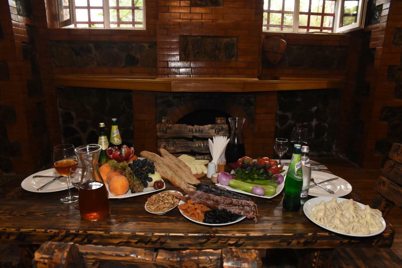 Bed and Breakfast Nikala Telavi Exterior foto